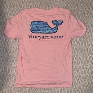 BOYS VINEYARD VINES T-SHIRT with Fish design logo